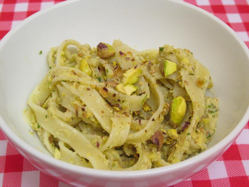 Artichoke Pesto Linguini