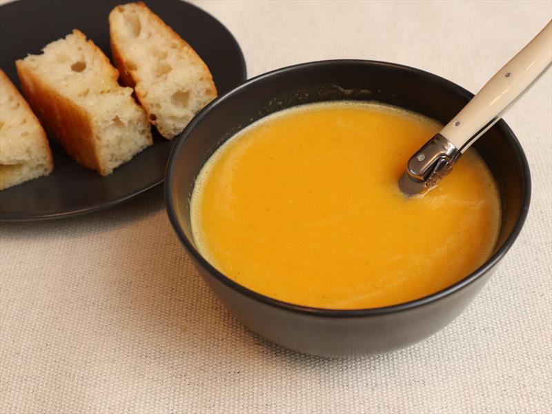 Chipotle sweet potato soup