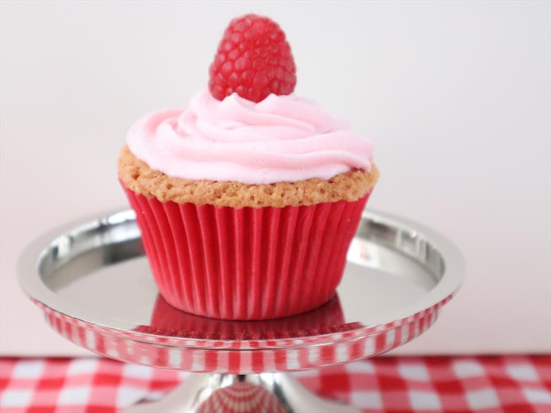 Raspberry Cupcakes